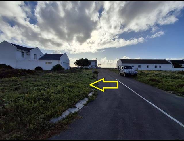 LAND FOR SALE IN GOLDEN MILE